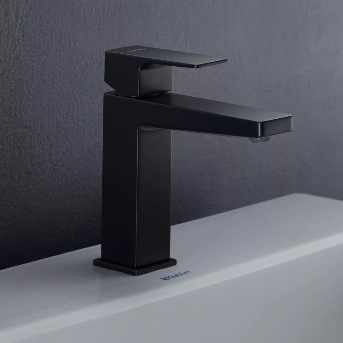 Duravit Baterie lavoar Duravit, Manhattan single lever bas. mixer S with pull-rod, monocomanda, marime S, cartus ceramic, set evacuare cu tija, schwarz mat, negru mat