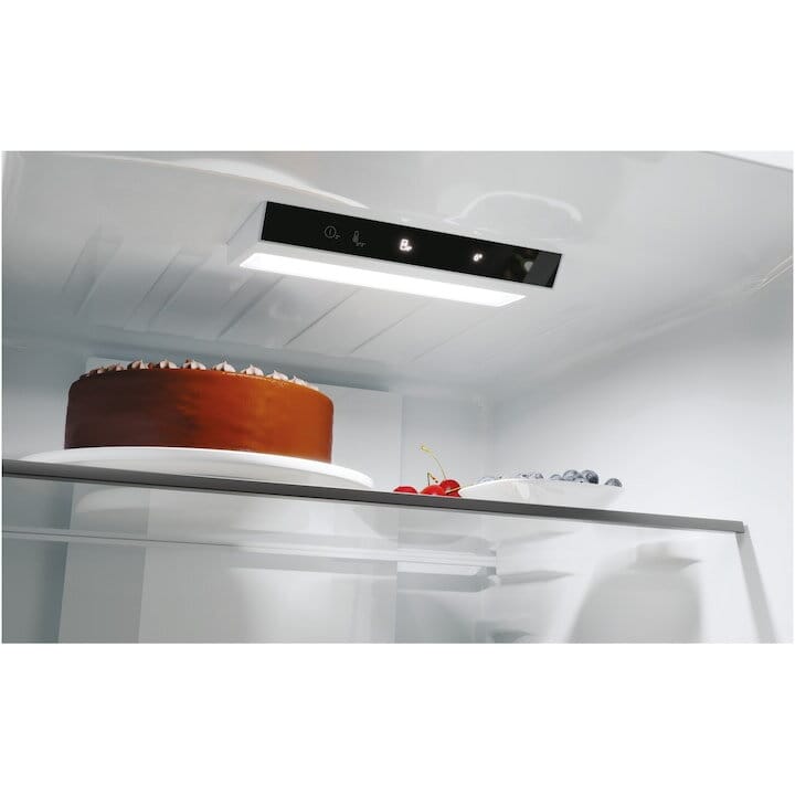 Candy Combina frigorifica Combina frigorifica Candy ECN2CQTEB186 | 350L, No Frost, WiFi, Clasa E, Negru, 59.5x66.7x185cm