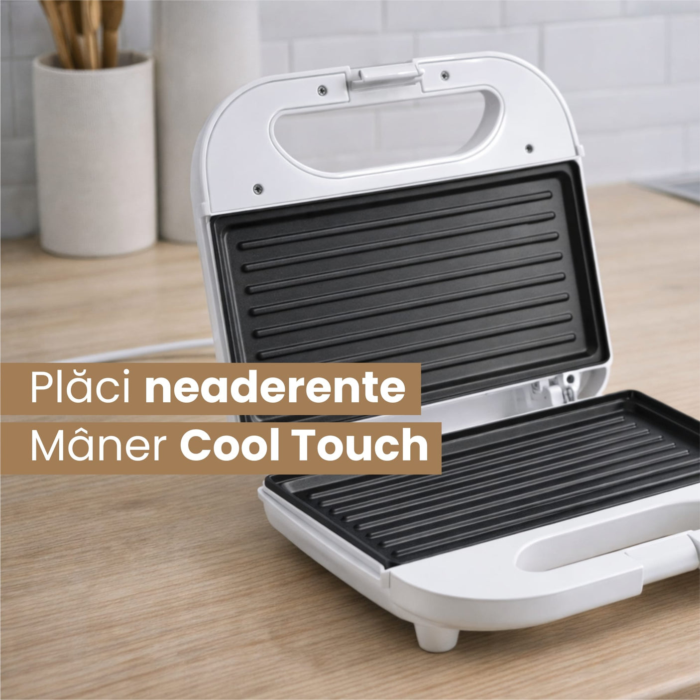Daewoo SDA Sandwich maker Sandwich Maker Daewoo DSM25W | 800W, Placi Neaderente, Termostat, Alb