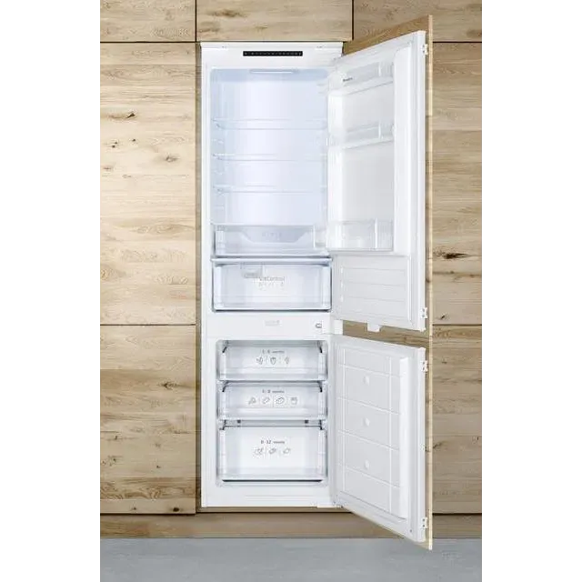 Hansa Combina frigorifica Combina frigorifica Amica BK3045.4 NF(E) | 244L, No Frost, Clasa E, Alb, 54x55x176.9cm