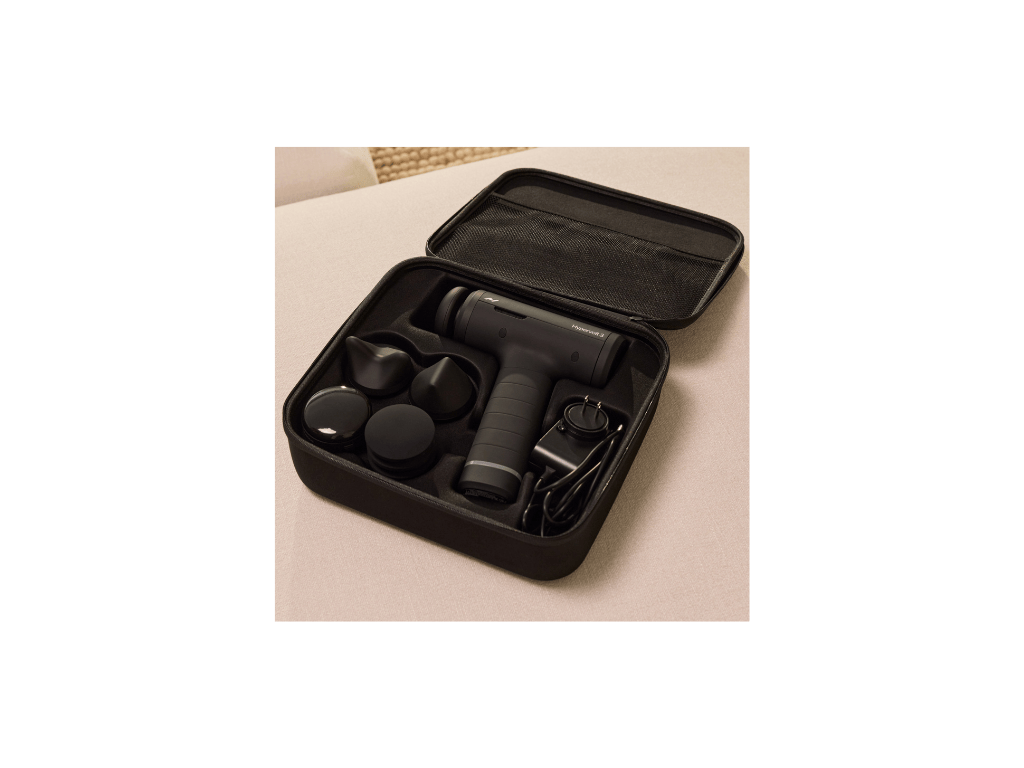 Hyperice Aparat masaj Pistol masaj cu vibratie Hyperice Hypervolt 3, conectivitate Bluetooth, 5 viteze de percutie, motor 1500-2500rpm, Patented Pressure Sensor Technology™, 5 capete, geanta de transport premium, autonomie baterie pana la 4h, black