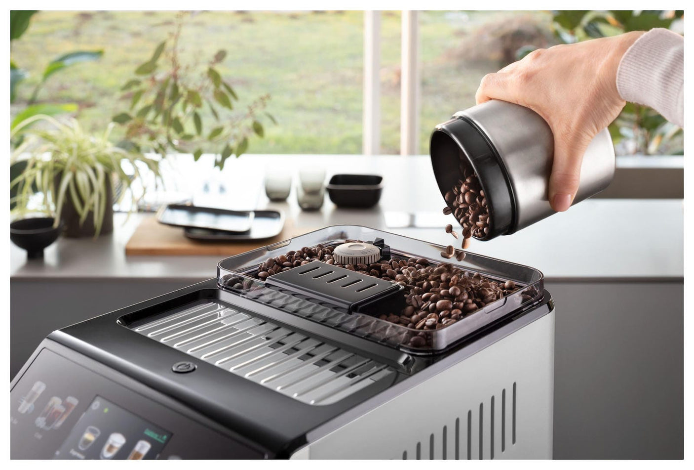DELONGHI Expressor automat Delonghi Eletta Explore ECAM450.65.S EX:4, Cold Brew, Cold Extraction, Wi-fi, +50 Bauturi, tactil, Bean Adapt