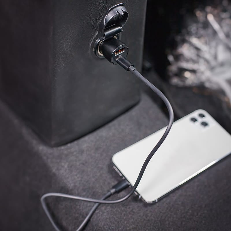 Maxlife INCARCATOR AUTO 1XUSB 20W + 1X USB-C 60W + CABLU USBC - USB-C