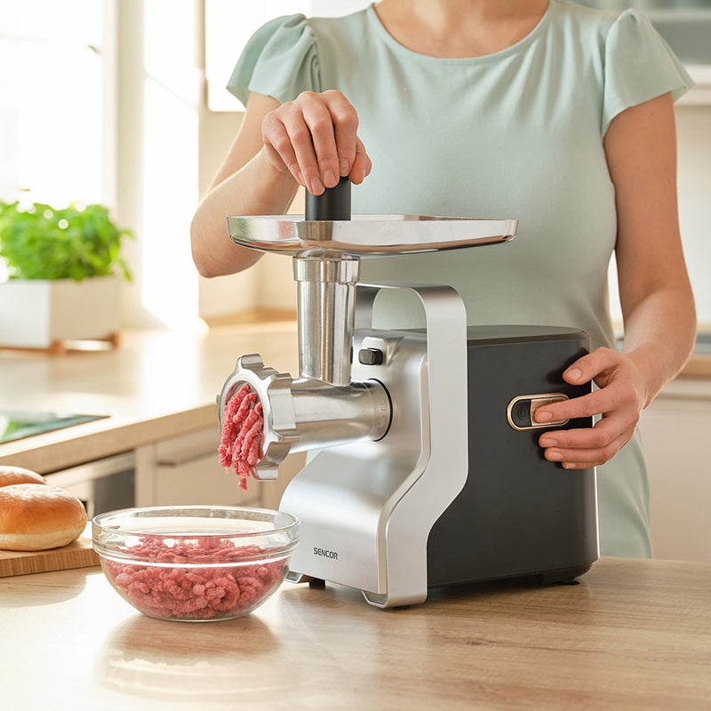 Sencor Masina de tocat Masina de tocat carne Sencor SMG6400SL | 700W, 1.5kg/min, Accesorii inox