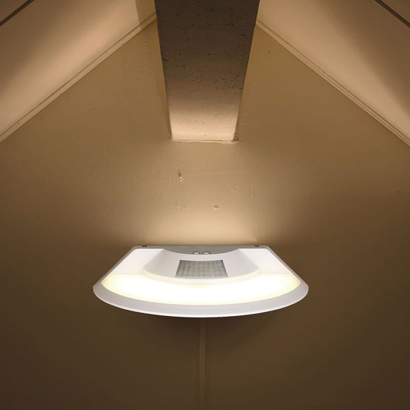 V-Tac Lampa LED LAMPA PERETE LED 10W IP54 SENZOR DE MISCARE 3IN1 - ALB