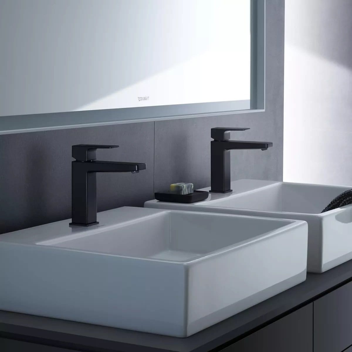 Duravit Baterie lavoar Duravit, Manhattan single lever bas. mixer S with pull-rod, monocomanda, marime S, cartus ceramic, fara set de evacuare, schwarz mat, negru mat