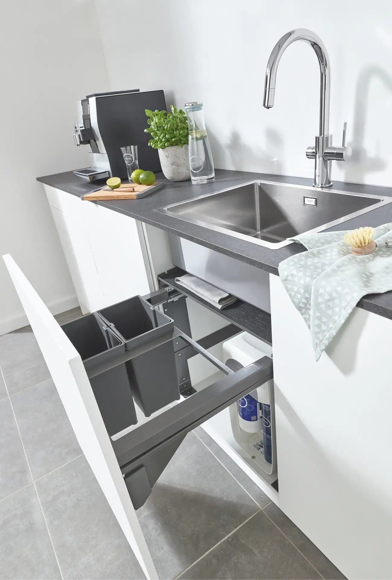 Grohe Sistem filtrare apa Sistem Filtrare Apa Grohe Blue Home 40711001 | WiFi, 3 Cai, App, Alb