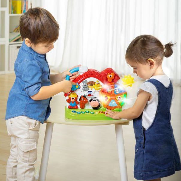 Chicco Jucării Jucarie Vorbitoare Chicco 09604-1 | Noua Ferma, Bilingva IT/EN, 1-4 Ani