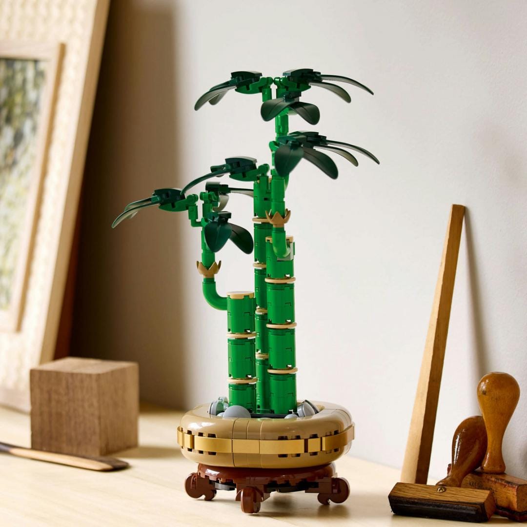 Lego Jucării Set Constructie LEGO Icons 10344 | Bambus Norocos, 351 Piese, Cadou, 18+