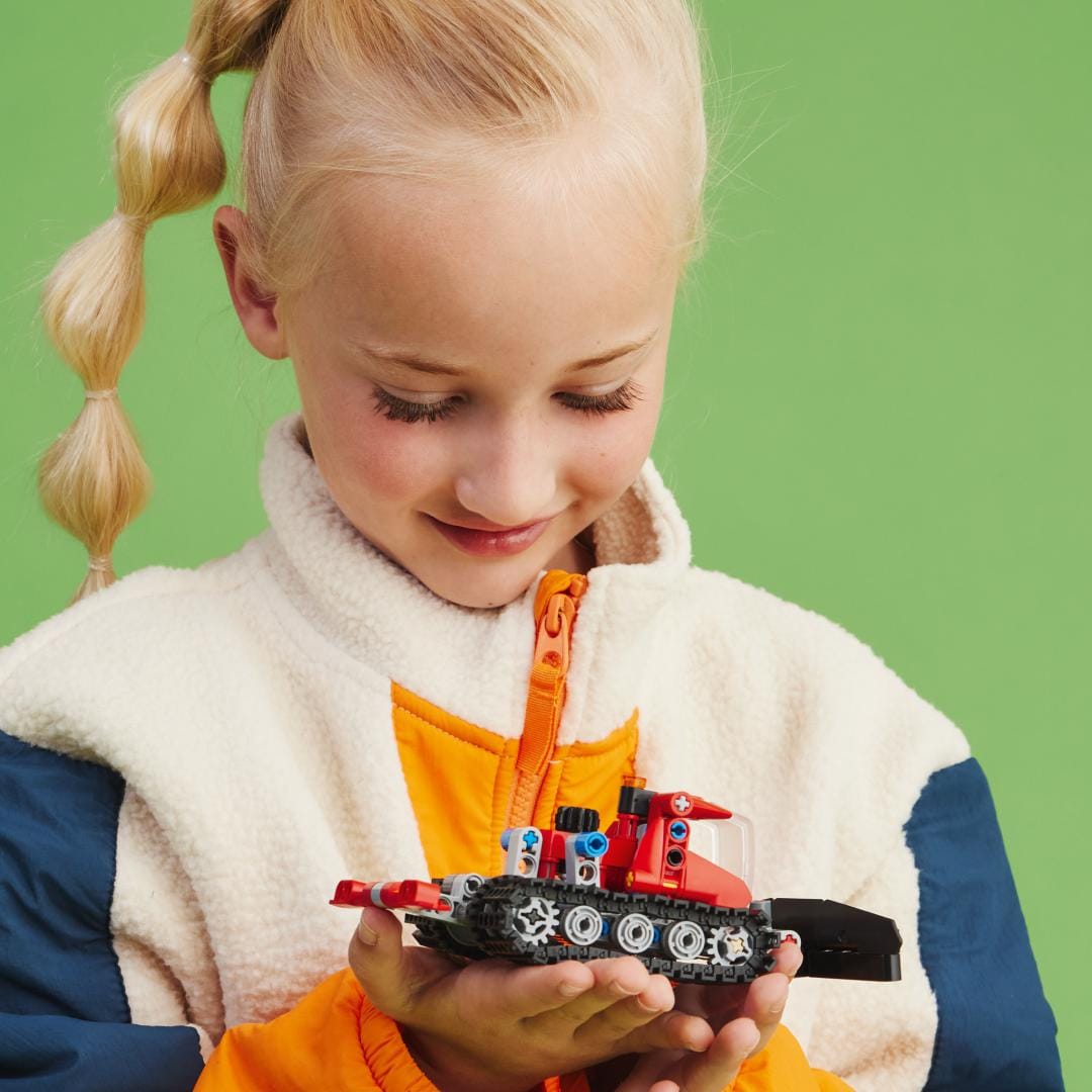 Lego Jucării Set Constructie LEGO Technic 42148 | Masina de Tasat Zapada, 8+, Cadou