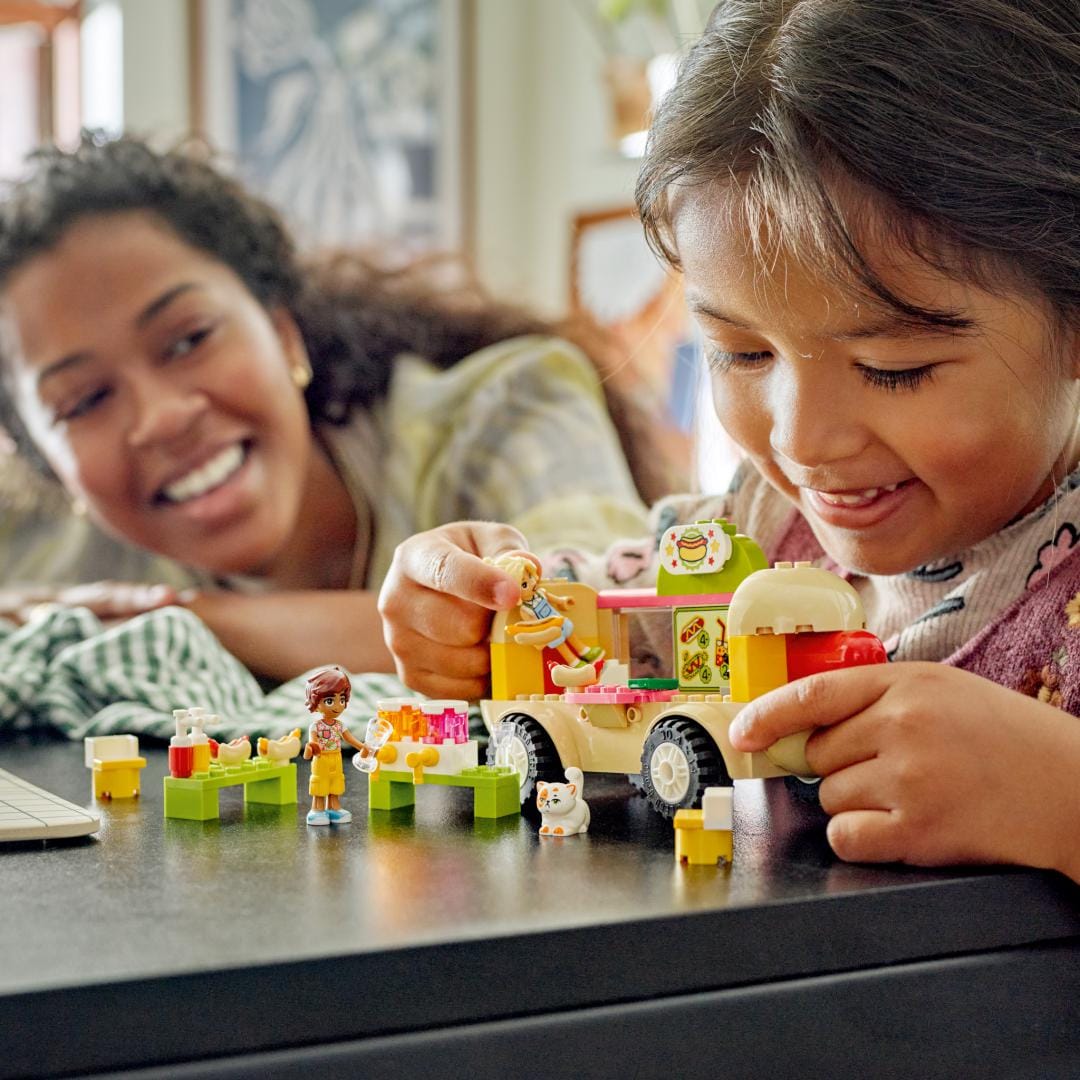 Lego Jucării Set Constructie LEGO 42633 | Toneta cu Hotdogi, Cadou Copii