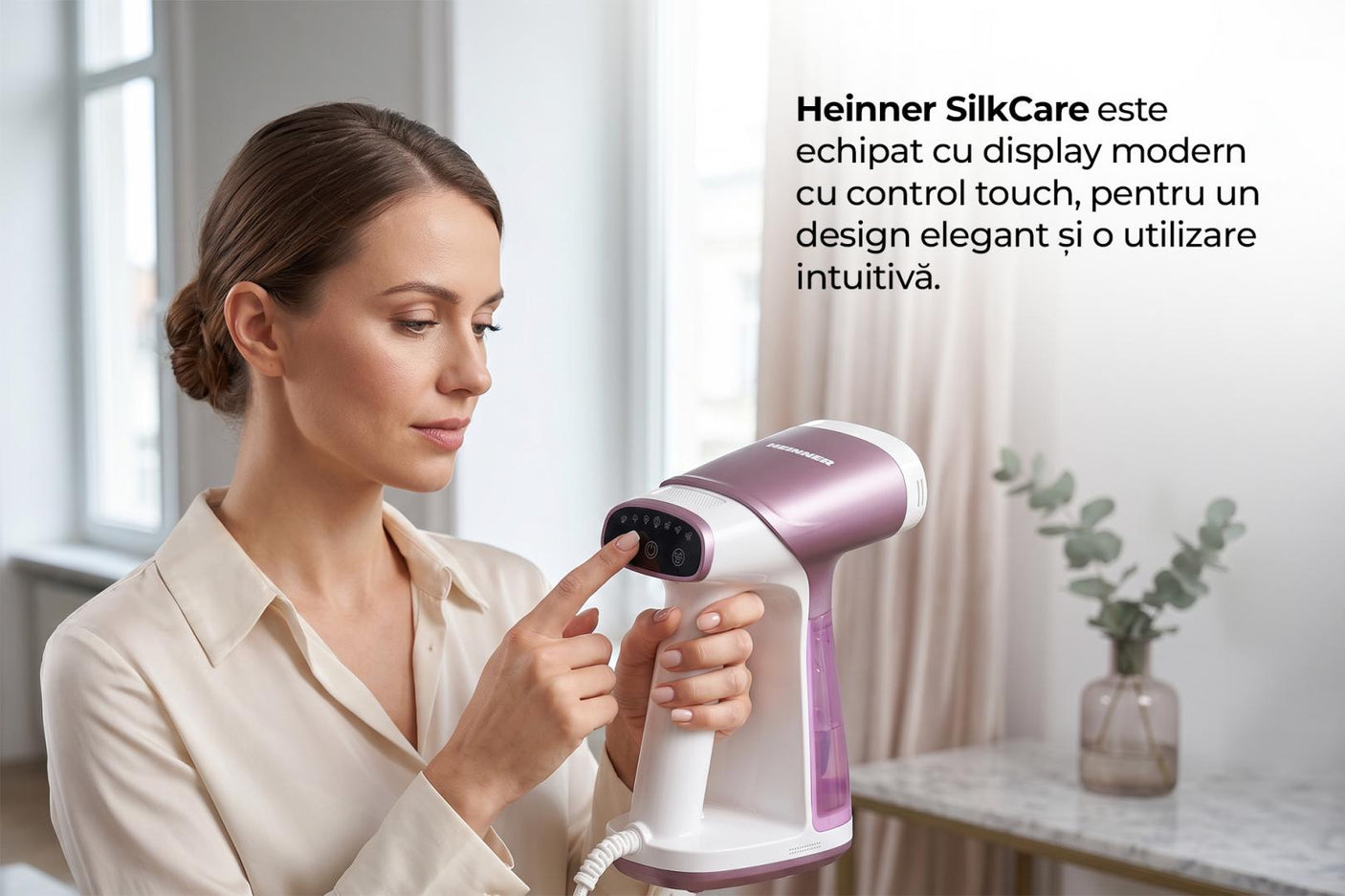 Aparat de călcat vertical cu funcție vacuum HEINNER SilkCare HGS- A1500VPNK