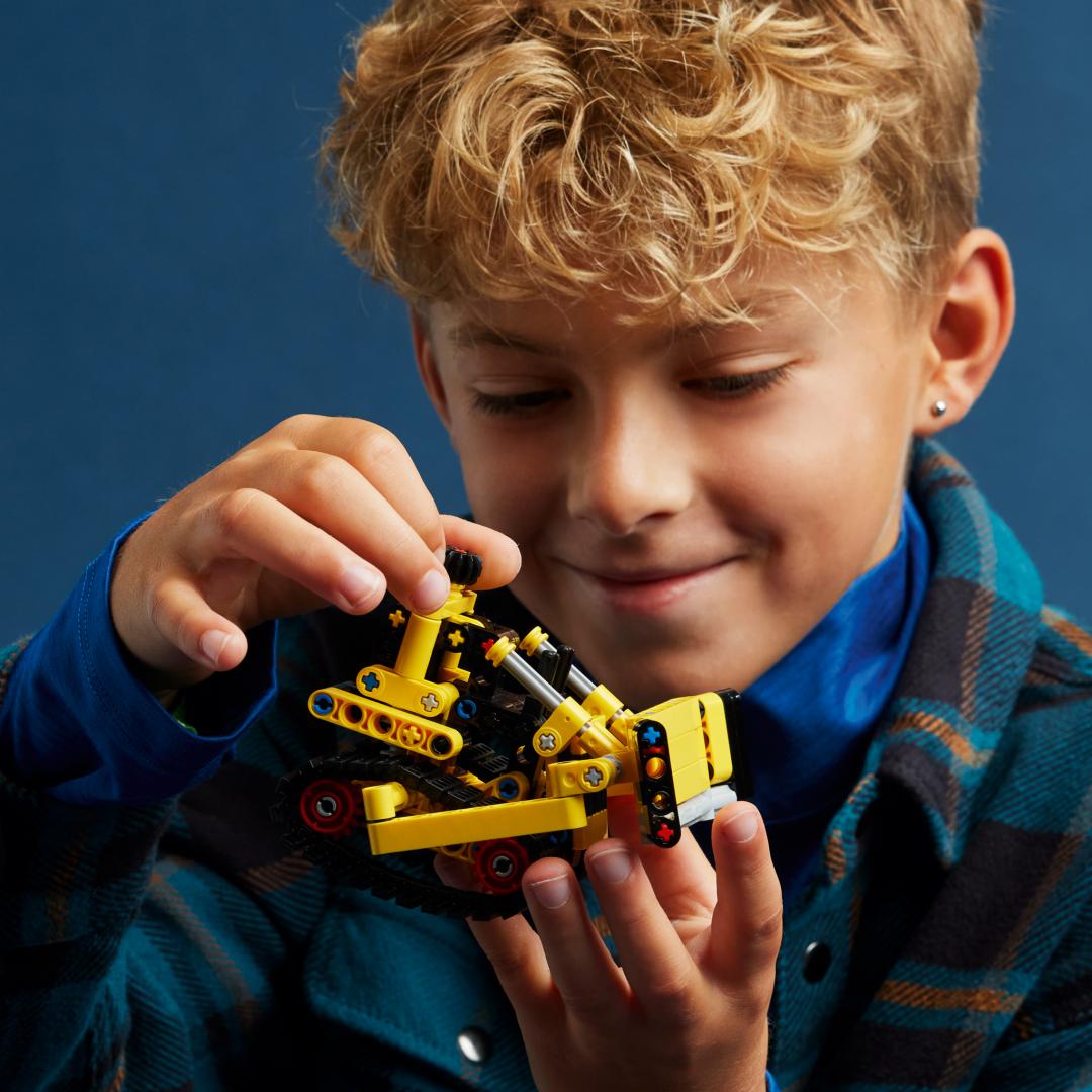 Lego Jucării Set Constructie LEGO Technic 42163 | Buldozer, Mare Capacitate, Cadou