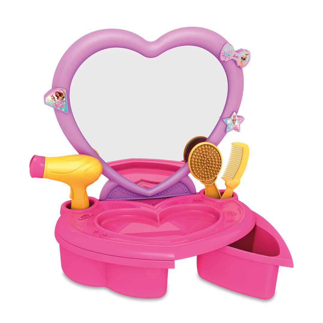 Salon de Infrumusetare, Barbie — Dede