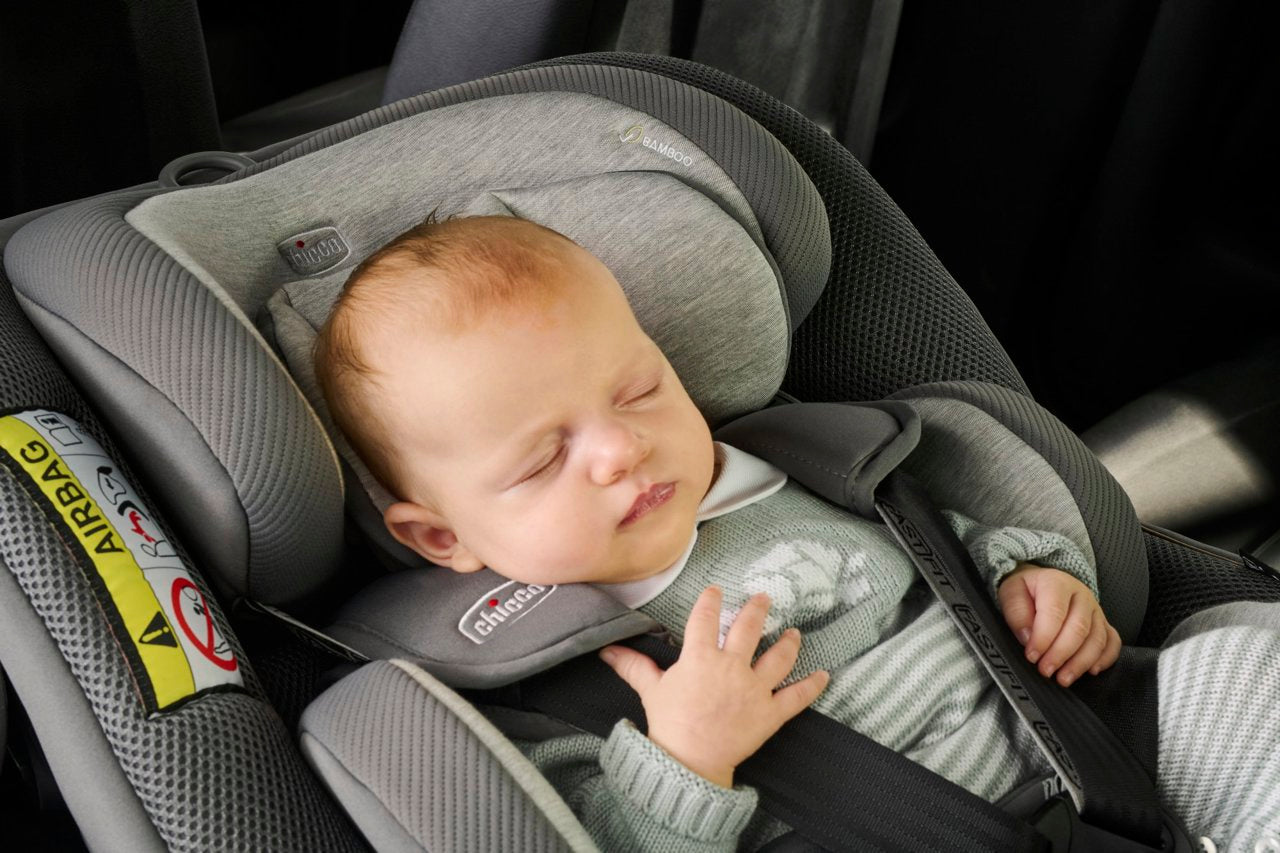 Scaun Auto Rotativ cu Baza Isofix Chicco Seat 105 I-size, Posh Black, 40-105cm, de la Nastere Pana la 4 Ani