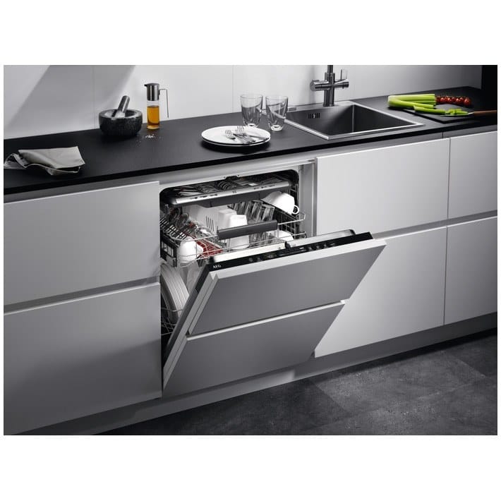 AEG Masina de spalat vase incorporabila AEG FSE74707P, 15 seturi, 7 programe, Motor Inverter, Clasa C, ProClean, AirDry, QuickSelect, 60 cm