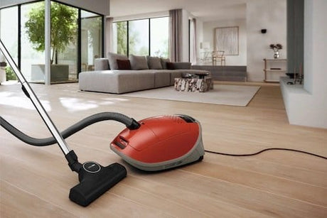 Miele VC Aspirator cu sac Miele Guard M1 Terra Red PowerLine, sac 4,5 l, cablu 7,5 m, tub HES, control pe mâner (12562160)