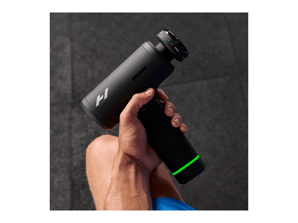 Hyperice Aparat masaj Pistol masaj cu vibratie Hyperice Hypervolt 3 Pro, conectivitate Bluetooth, 6 viteze de percutie, motor 1500-2500rpm, Patented Pressure Sensor Technology™, 5 capete, geanta de transport premium, autonomie baterie pana la 4h, black