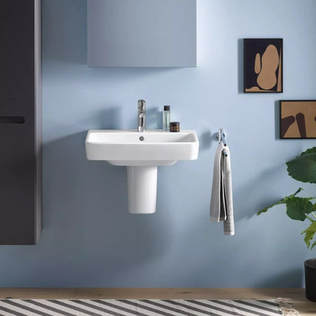 Duravit Lavoar Duravit, WB/FWB 650 mm Duravit No.1 white, w.OF,W.TP,1 TH,underneath glazed, montare pe perete/blat, cu preaplin, gaura pt baterie, smalt pe interior, dreptunghiular, alb