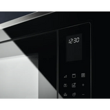 Electrolux Cuptor cu microunde incorporabil Electrolux, 25 l, 900 W, Gril, Timer, Avertizare sonora, Afisaj LED, Negru