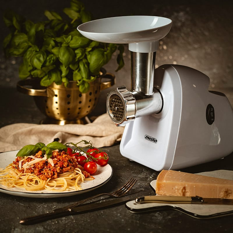 Mesko Masina de tocat Masina de Tocat Carne Mesko MS4809 | 1500W, 3 Site Metalice, Accesorii