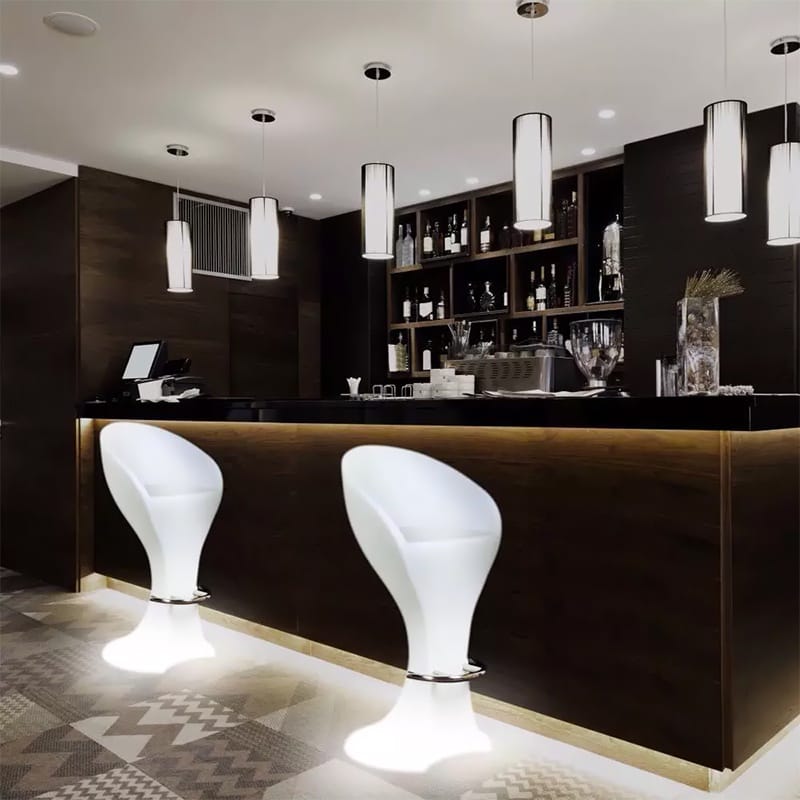V-Tac Iluminare decorativa Scaun Bar V-Tac SKU-40271 | LED RGB, Telecomanda, Reincarcabil, IP54, 110cm