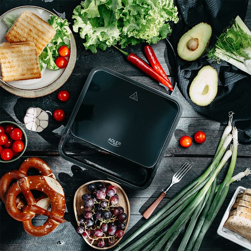 Adler Sandwich maker Sandwich Maker Adler AD3070B | 850W, Negru