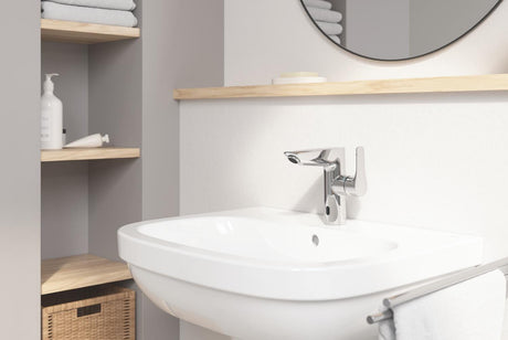 Grohe Baterie lavoar cu senzor infrarosu Grohe, Eurosmart OHM sensor basin 6V, hibrida, alimentare 6V, optiune operare manuala, mixare apa, cartus ceramic, program dezinfectie, crom