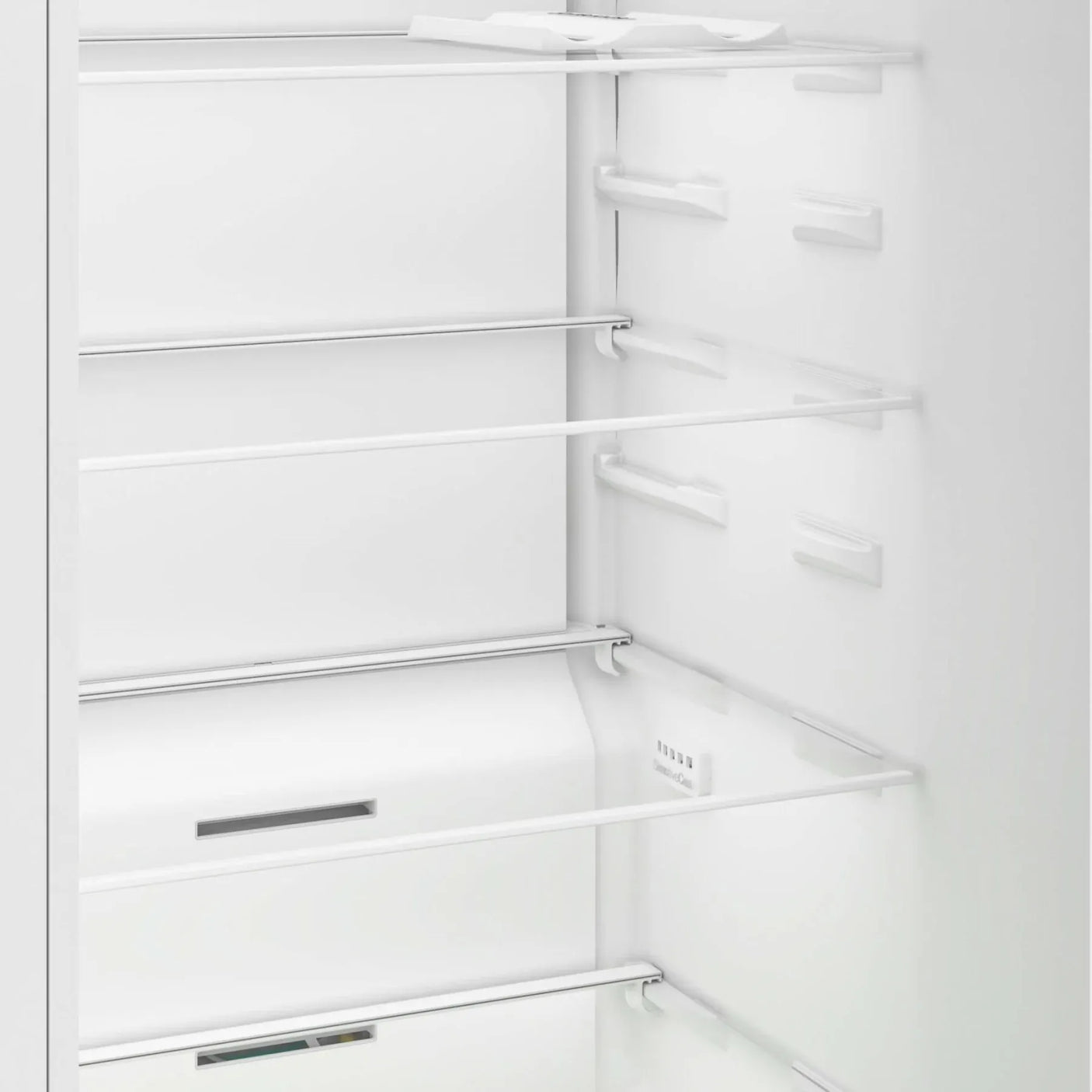 Beko Frigider Frigider Beko B1RMLNE444XB | 365L, NoFrost, Clasa E, LED, Argintiu, 59.7x70.9x186.5cm