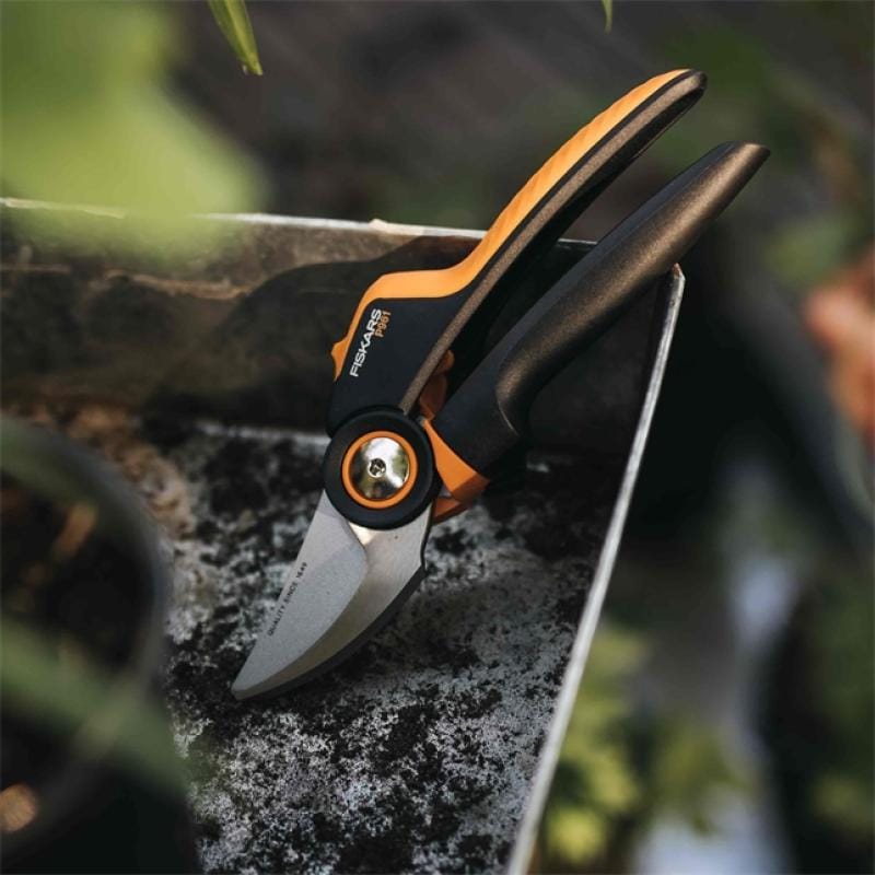 Fiskars Foarfecă de crengi Fiskars PowerGear Bypass X-Series L P961, portocaliu/negru, cod 1057175