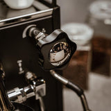 La Pavoni Espressor manual Espressor La Pavoni Cellini Classic LPSCCB01EU | Manual, Design Italian, Negru