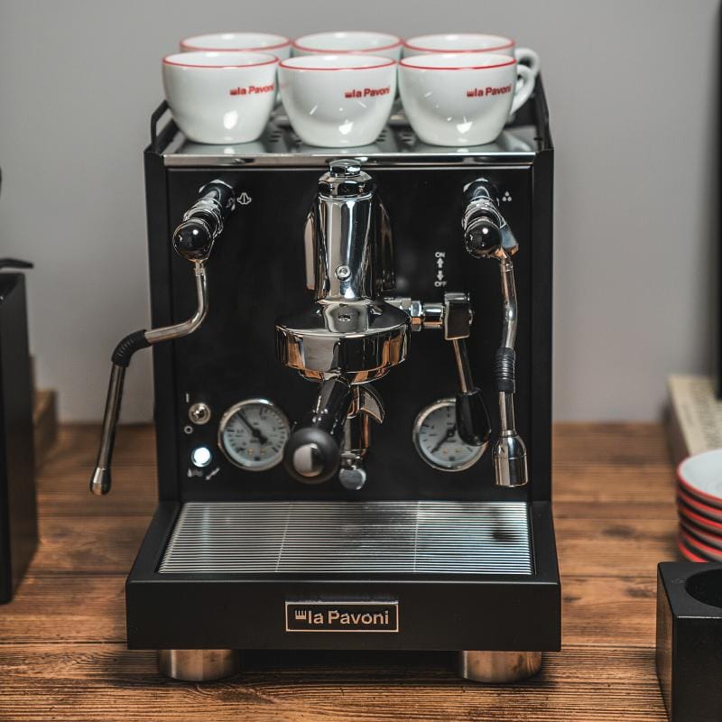 La Pavoni Espressor La Pavoni New Cellini Evolution LPSCVB01EU, negru, pentru cafea boabe, stil cafenea acasă