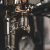 La Pavoni Espressor La Pavoni New Cellini Evolution LPSCVB01EU, negru, pentru cafea boabe, stil cafenea acasă