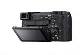 Sony Kit SONY Alpha A6400 Mirrorless 24.2MP, ISO 32000 (Extins: 102400), 1/4000s, 4K @30fps, SD/SDHC/SDXC, Rafala 11cps, WiFi/Bluetooth/NFC, Senzor APS-C, Montura Sony E, Obiectiv 16-50mm, F3.5-5.6