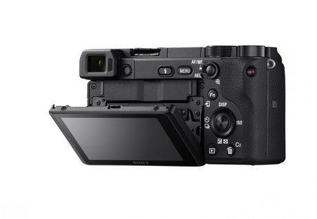 Sony Kit SONY Alpha A6400 Mirrorless 24.2MP, ISO 32000 (Extins: 102400), 1/4000s, 4K @30fps, SD/SDHC/SDXC, Rafala 11cps, WiFi/Bluetooth/NFC, Senzor APS-C, Montura Sony E, Obiectiv 16-50mm, F3.5-5.6
