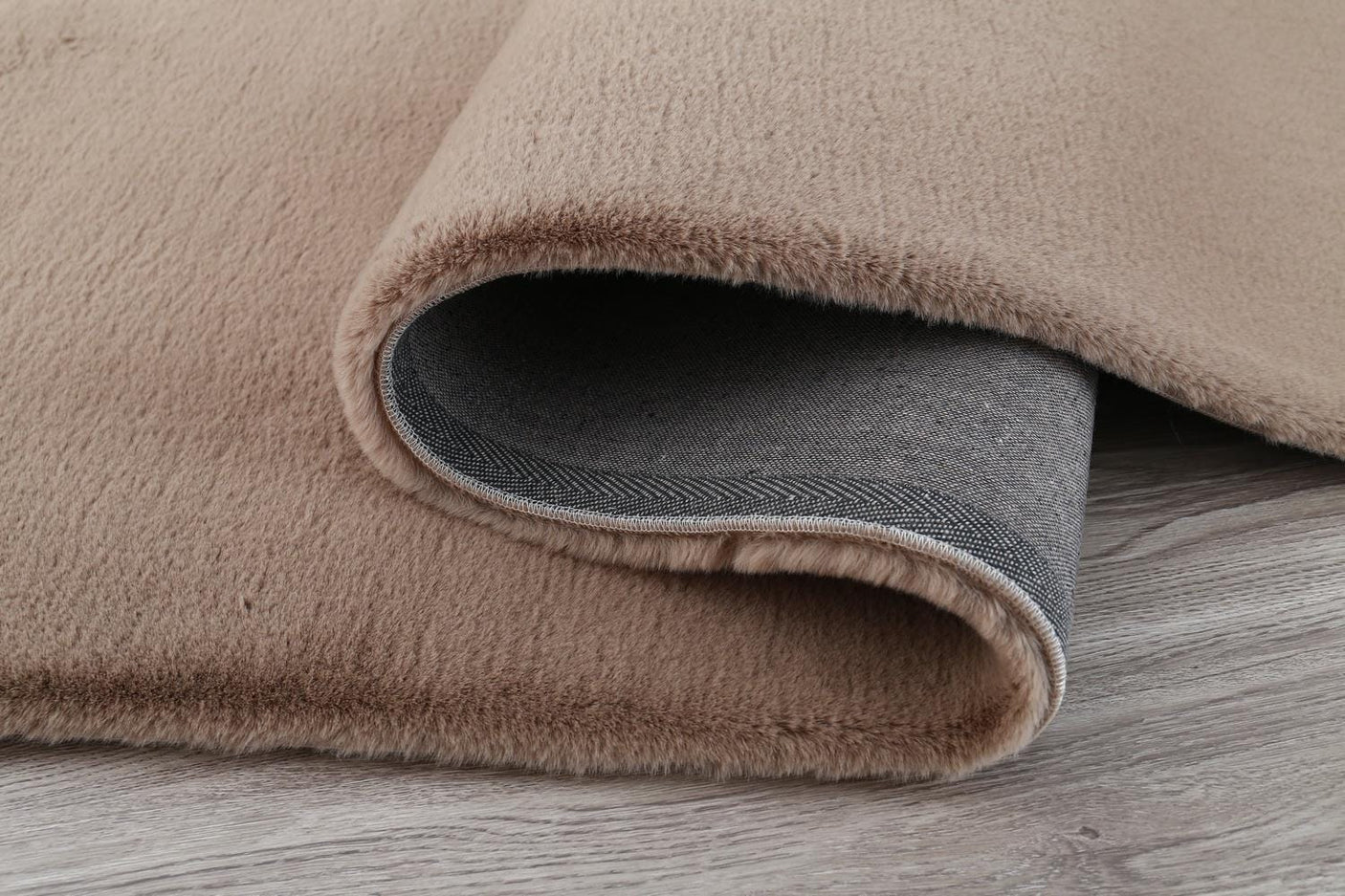 Heinner Covor Covor Heinner HR-FRUG200-BRW | Shaggy Soft, 200x300 cm, Maro