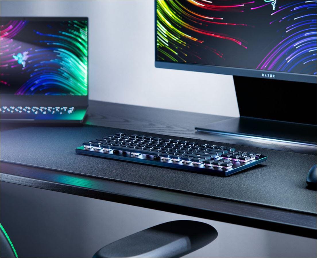 Tastatura Razer DeathStalker V2 Pro Tenkeyless, wireless, bluetooth, cu fir, conectivitate Razer™ HyperSpeed Wireless (2.4 Ghz), Bluetooth, sau Type-C, switch Razer™ Low-Profile Optical Switches (Line