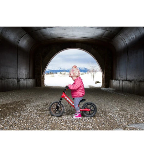 Strider Bicicleta fara pedale pentru copii Strider 12 Sport Balance 2-5 ani rosu